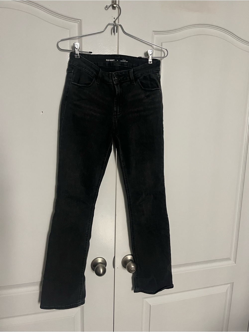 Old Navy Women's Mid Rise Black Boot-Cut Jeans